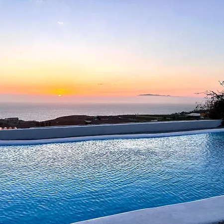 Spacious, Well Appointed, In A Wonderful Raised Location And Stunning Sea Views فيلة أذيخي