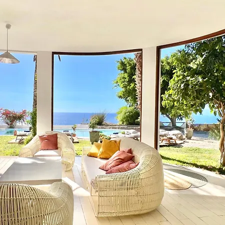 Spacious, Well Appointed, In A Wonderful Raised Location And Stunning Sea Views *